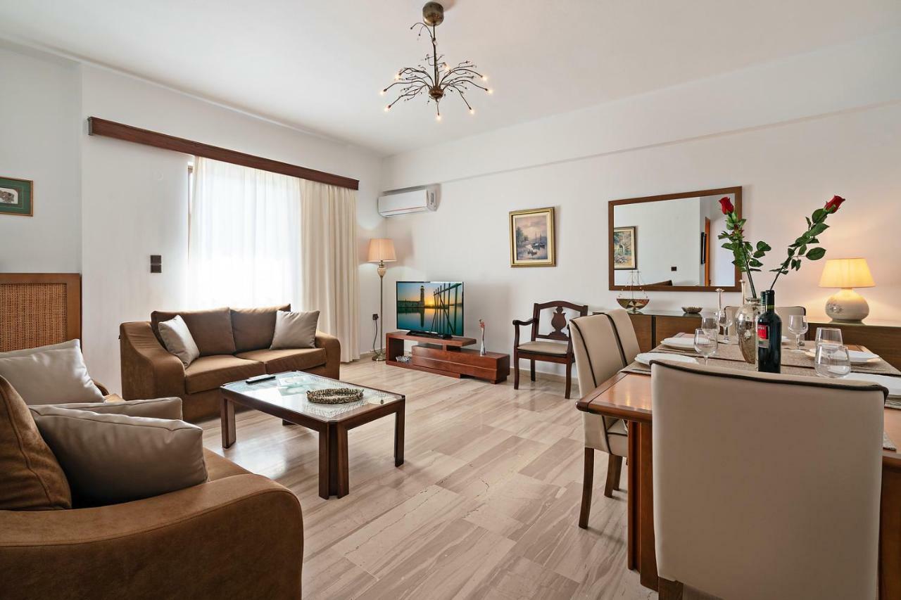 Sol & Mare - Beach Front Rethymno  Exterior photo